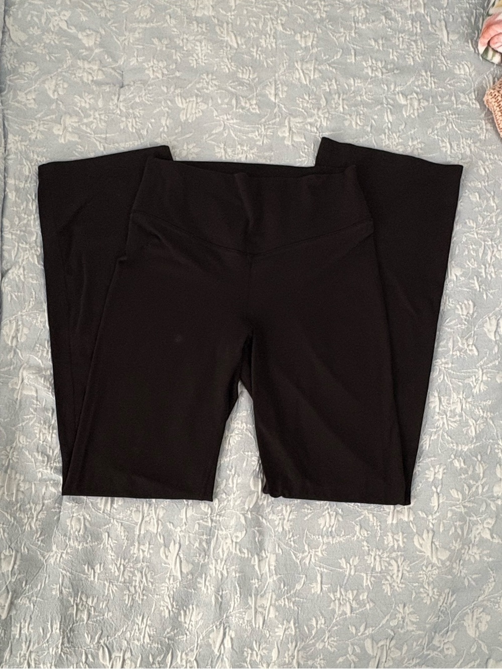 2 Old Navy boot cut Leggings